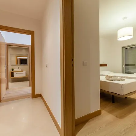 B60 - Galvao Apartment C In Lagos Apartman