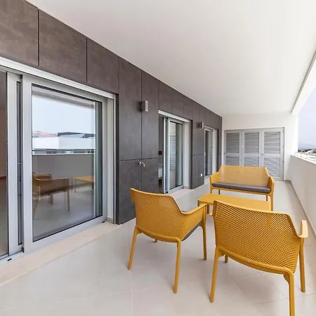 B60 - Galvao Apartment C In Lagos Appartamento Lagos